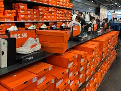 -NIKE上海青浦优选体验店