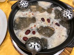 -濠轩阁特色生蚝火锅(水湾路店)