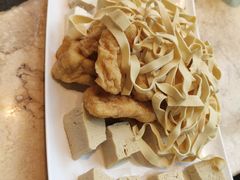 -陈大锅·岳阳鱼馆·地道岳阳菜(美食街店)