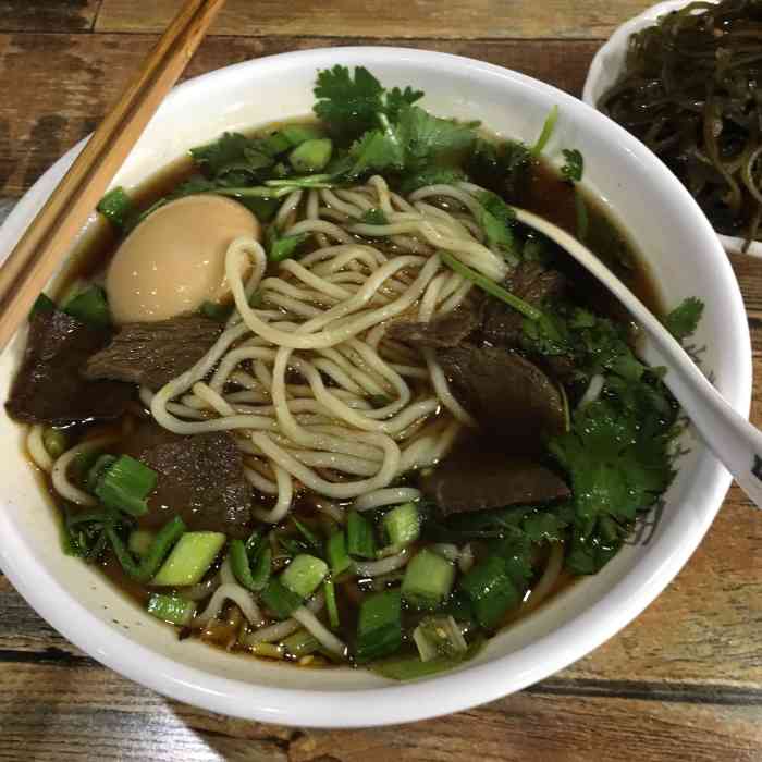 黯然销魂面(官亭路店)-"经常去吃,味道很好,辣的和不辣的都好吃,.