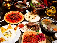 -吉祥圣雪藏餐