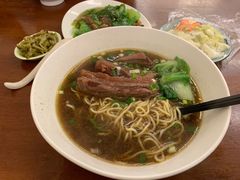 -尊品原汁牛肉面