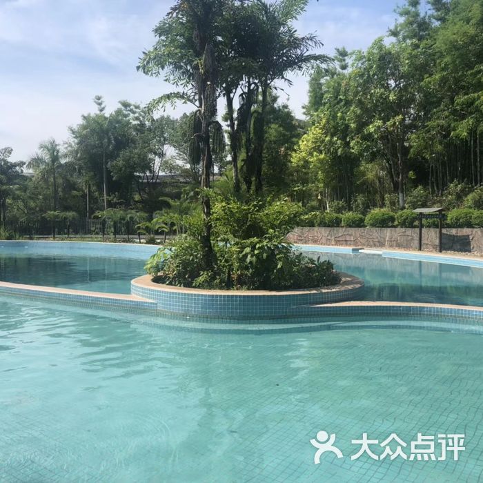 尚天然国际温泉小镇