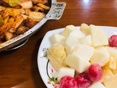 -天海石板屋家常菜(枣园店)