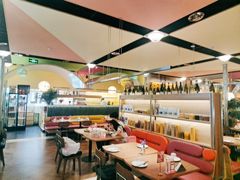 -芭莉与彩虹西餐厅(成都合生汇店)