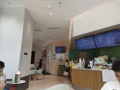 -奈雪的茶(优特汇店)
