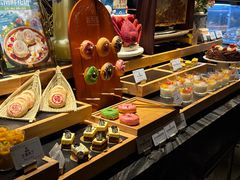 -雍容荟帝王蟹活龙虾展台自助(IFS黑金店)