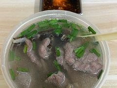 -牛师傅广式药膳牛骨汤美食(江南西店)