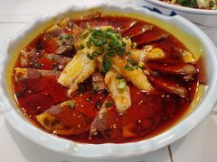 -阿瓦山寨·湘菜现炒·剁椒鱼头王(咸阳总店)