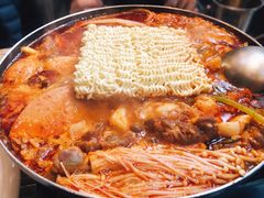 -MI WU FACTORY米屋美食工厂餐厅(绿地店)
