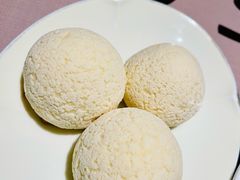 黑松露鹅肝包-新荣记(南京西路店)