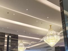 -万龙洲海鲜(大兴绿地缤纷城店)