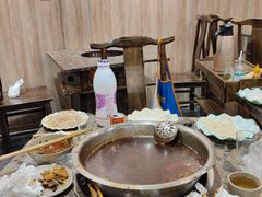 -肖肖酸萝卜鱼火锅(总店)
