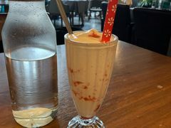 草莓奶昔-G+KITCHEN(龙湖狮山天街店)