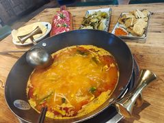 -贵厨酸汤牛肉(汇金星力城店)