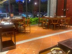 -龙悦湾酒家·八阵鱼生·渔人码头店