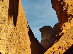 -天山神秘大峡谷