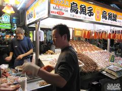 -六合夜市