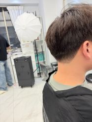 -镁连社·美联社