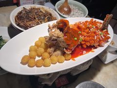 -吴越荣记苏州菜·松鼠桂鱼 100% 活鱼现做(月光码头店)