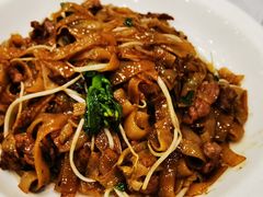 干炒牛河-粤·向群饭店(龙津东路总店)
