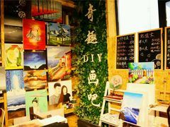 -新华里咖啡书吧(新华书店小寨店)