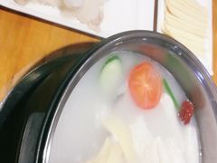 -风情丽江斑鱼火锅(孙家沟西南路80号店)