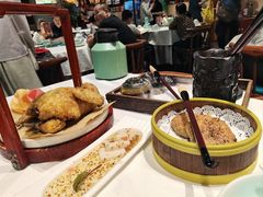-江城小馆陕南妈妈菜·全球旅行餐厅(钟楼店)