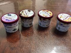 -哈根达斯(卓展店)