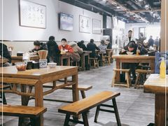 大堂-老白家面馆(测绘东路总店)