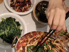 -湘当有饭剁椒鱼头(昆山招商花园城店)