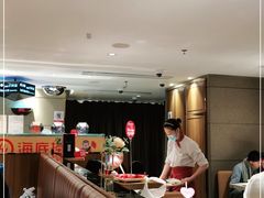 -海底捞火锅鲜切牛肉主题店(长寿路店)