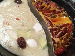 鸳鸯锅-疯狂的筷子老灶九宫格火锅