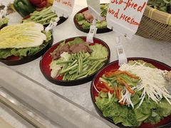 -元一希尔顿酒店·鲜切牛肉火锅禅自助餐厅