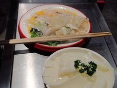 -生活如沸·顺德水牛奶火锅(大学路店)