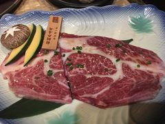 -山川小町·极番烧肉(新地假日广场店)