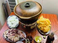 -威邵鸡煲(西华路总店)