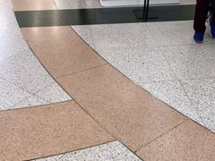 -上海置地广场(南京东路店)