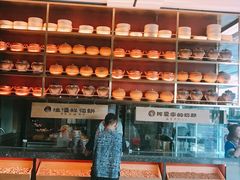 -老牌坊云南鱼豆花火锅(哈西万达店)