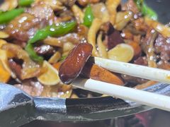 -蔼若春.传承三十年云南菜(金碧公园店)