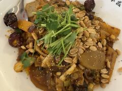 -拿渡·水煮鱼麻辣香锅(王府井奥莱·香江小镇店)