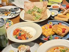 -JINNS锦时 steak&pizza(浸信会礼拜堂旧址店)