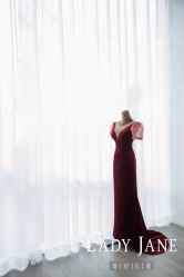 点击看大图 -Lady Jane高端婚纱礼服馆