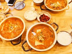 猪颈肉泡菜汤-金北顺大锅家(신사본점)