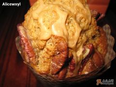 咖啡核桃muffin近影-西点坊(浦东香格里拉店)