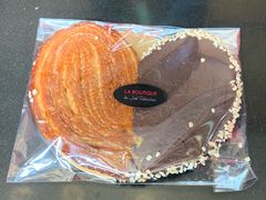 巧克力蝴蝶酥-Salon de The de Joel Robuchon(外滩18号店)