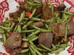 芦蒿炒腊肉-高嗲嗲·湘味爆炒王(云密城店)