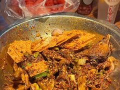 -嘎嘎鸭下巴·爆辣干锅(明教寺店)