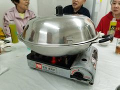 招牌海鲜骨煲-凤城康记饭店