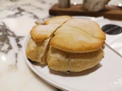 橄榄芝士夏巴塔-WHEAT&BAKER-麥(凯德来福士店)